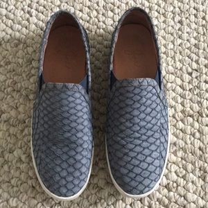 Joie Huxley leather blue slip on sneakers 36 6